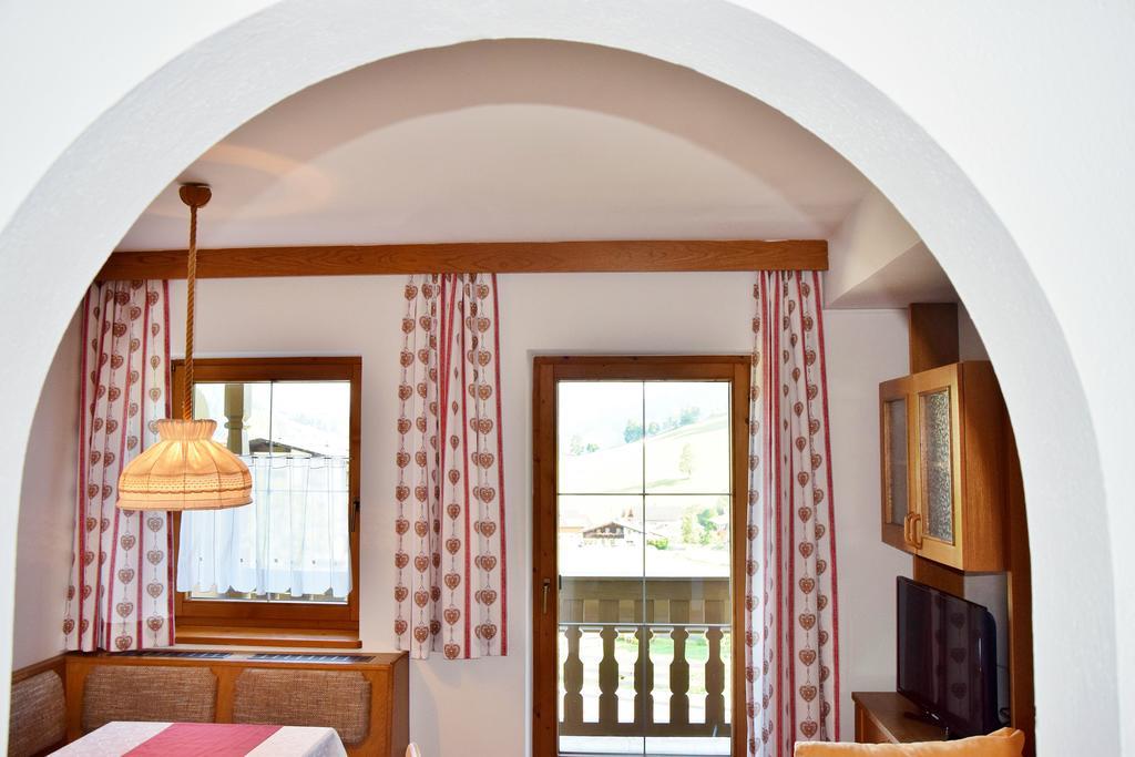 Tennladen Apartments Niederau Bagian luar foto